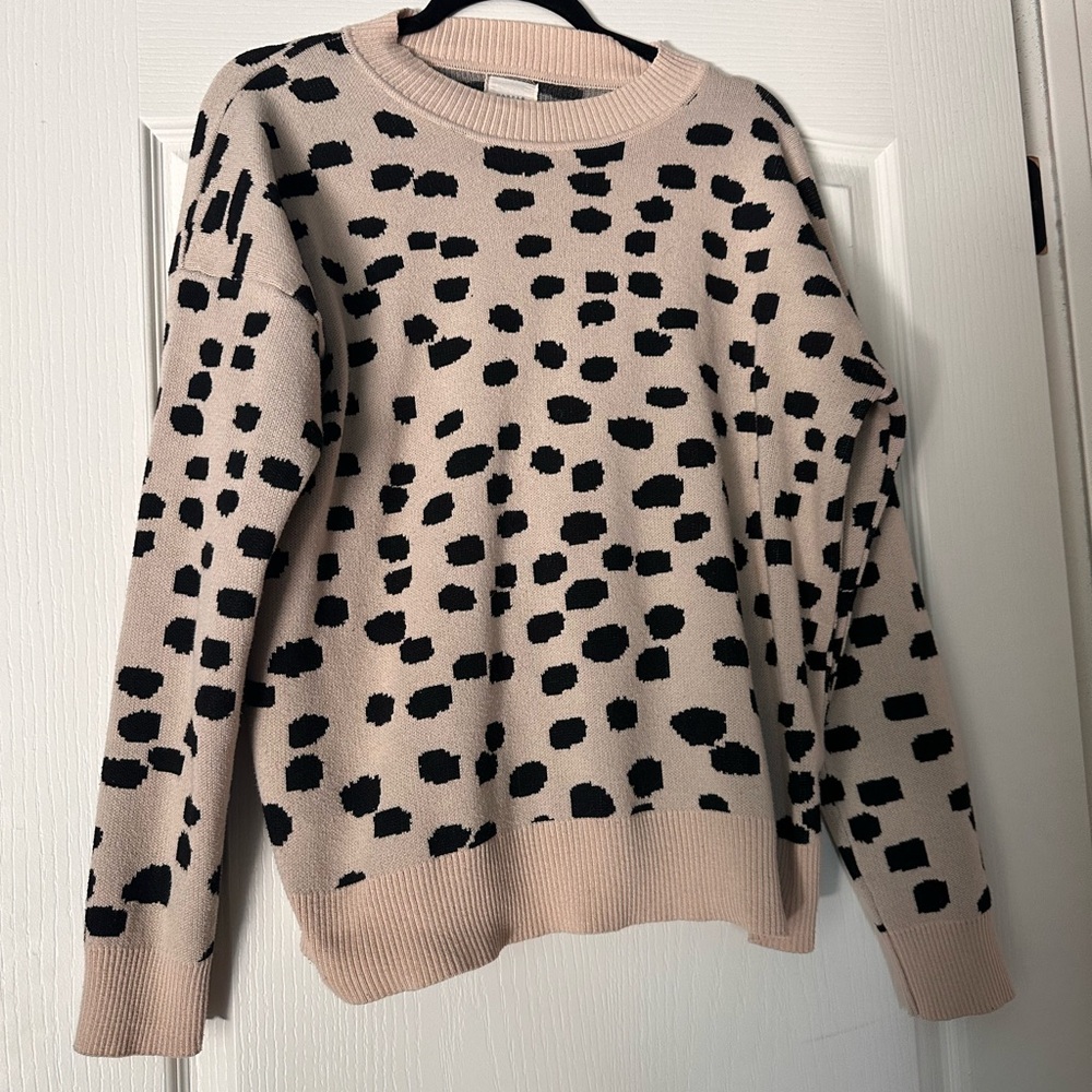 Stylish Black and Cream Women's Sweater